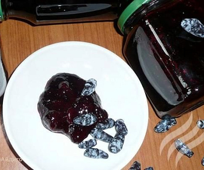 Джем из жимолости