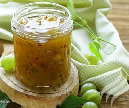 Конфитюр из крыжовника и бананов с мятой