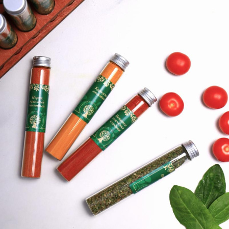 «Woodland Spice» — премиальный подарочный набор приправ и специй