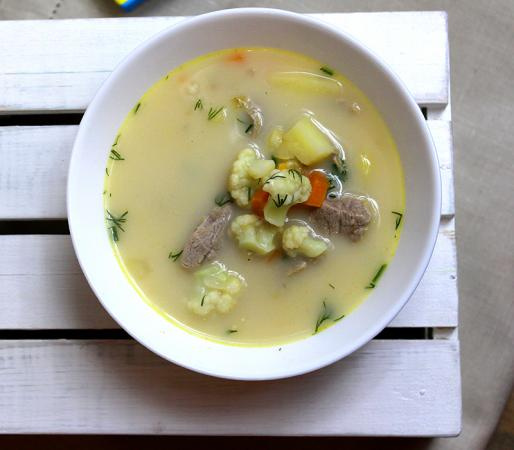 Суп с сыром и цветной капустой