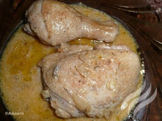 Куриные голени в соусе с паприкой