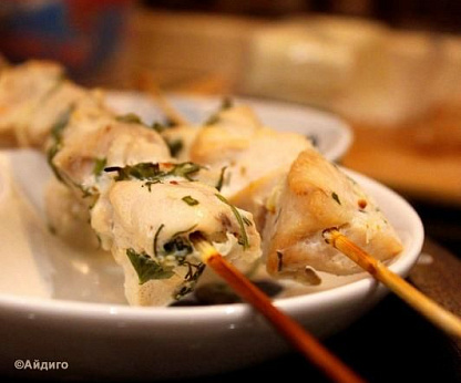 Шашлыки куриные на шпажках