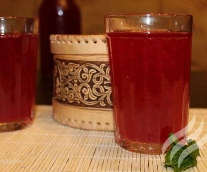 Пряный клюквенный морс