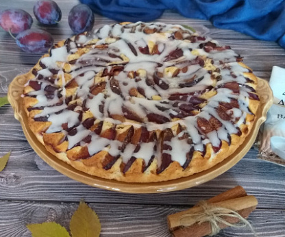 Нежный пирог со сливами