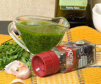 «Мохо верде» - канарский зеленый соус