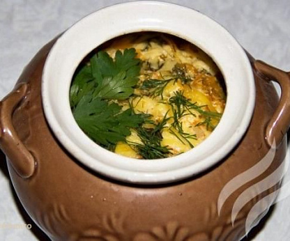 Курица в горшочке