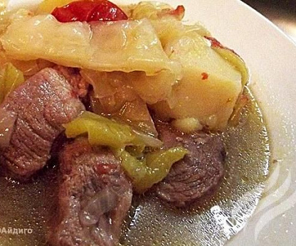 Томленое мясо с овощами