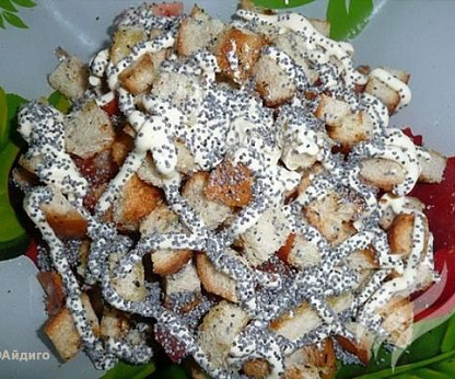 Салат с курицей и маком "Жанна"
