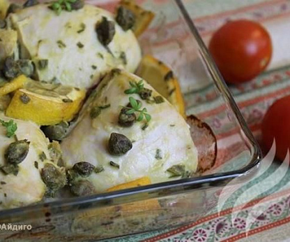 Куриная грудка, запеченная с каперсами