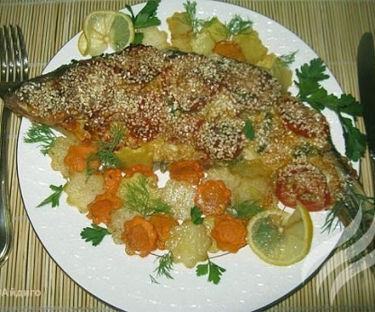 Язь в корочке из кунжута