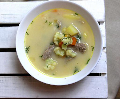 Суп с сыром и цветной капустой