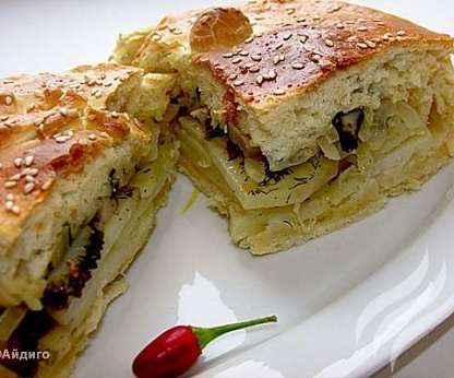 Пирог с картошкой и грибами