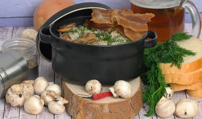 Гречневая с грибами и беконом