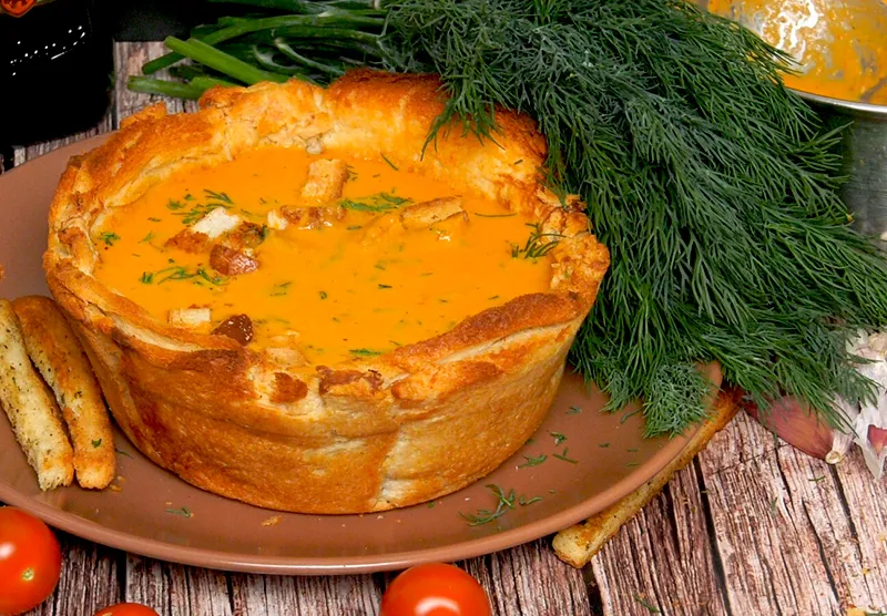 Эксклюзивный рецепт: суп в хлебной тарелке - вкусное блюдо для особого случая