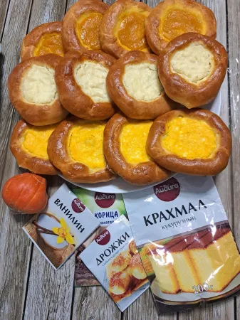 Ватрушки с тыквой и творогом