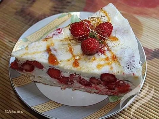 Торт “Клубника в сливках”