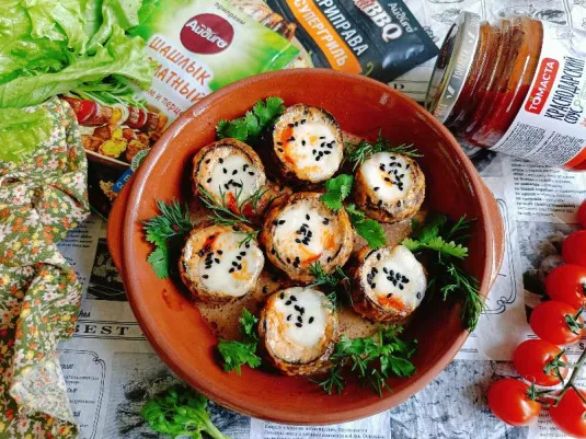 Шампиньоны с сыром