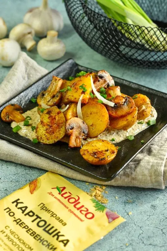 картошка с грибным соусом