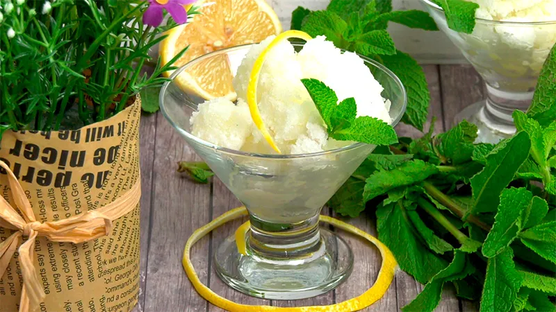 Простой видео-рецепт Лимонный сорбет.